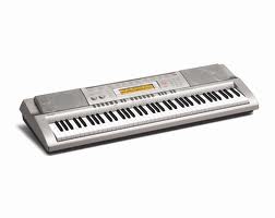buy used Electronic Keyboards CASIO WK-200 76-Key Personal Keyboard with MP3 & 570 Tones